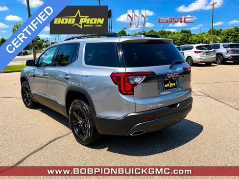 Used 2022 GMC Acadia AT4 w/ Technology Package AWD/4WD image 4