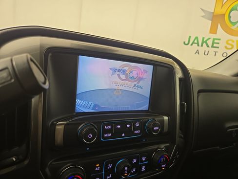Used 2019 Chevrolet Silverado 2500 LTZ w/ Duramax Plus Package AWD/4WD image 21