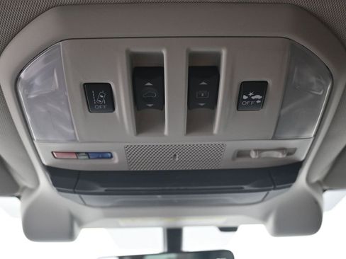 Used 2020 Subaru Ascent Touring image 13