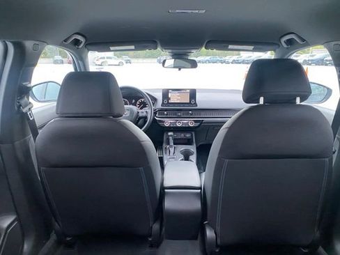 Used 2022 Honda Civic Sport image 10