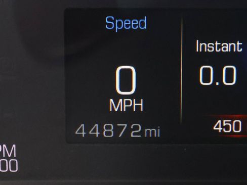Used 2017 Cadillac XT5 Luxury FWD image 29