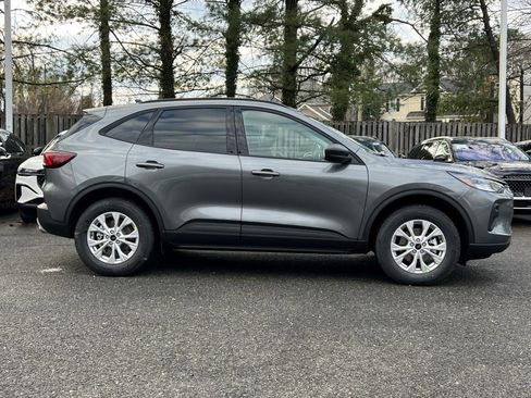 New 2026 Ford Escape Active w/ Active Premium Tech Pack image 3