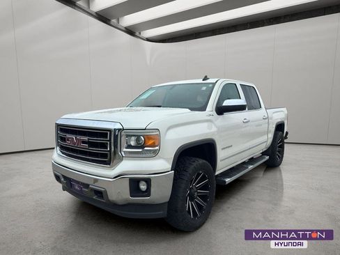 Used 2015 GMC Sierra 1500 SLT w/ SLT Crew Cab Value Package image 1