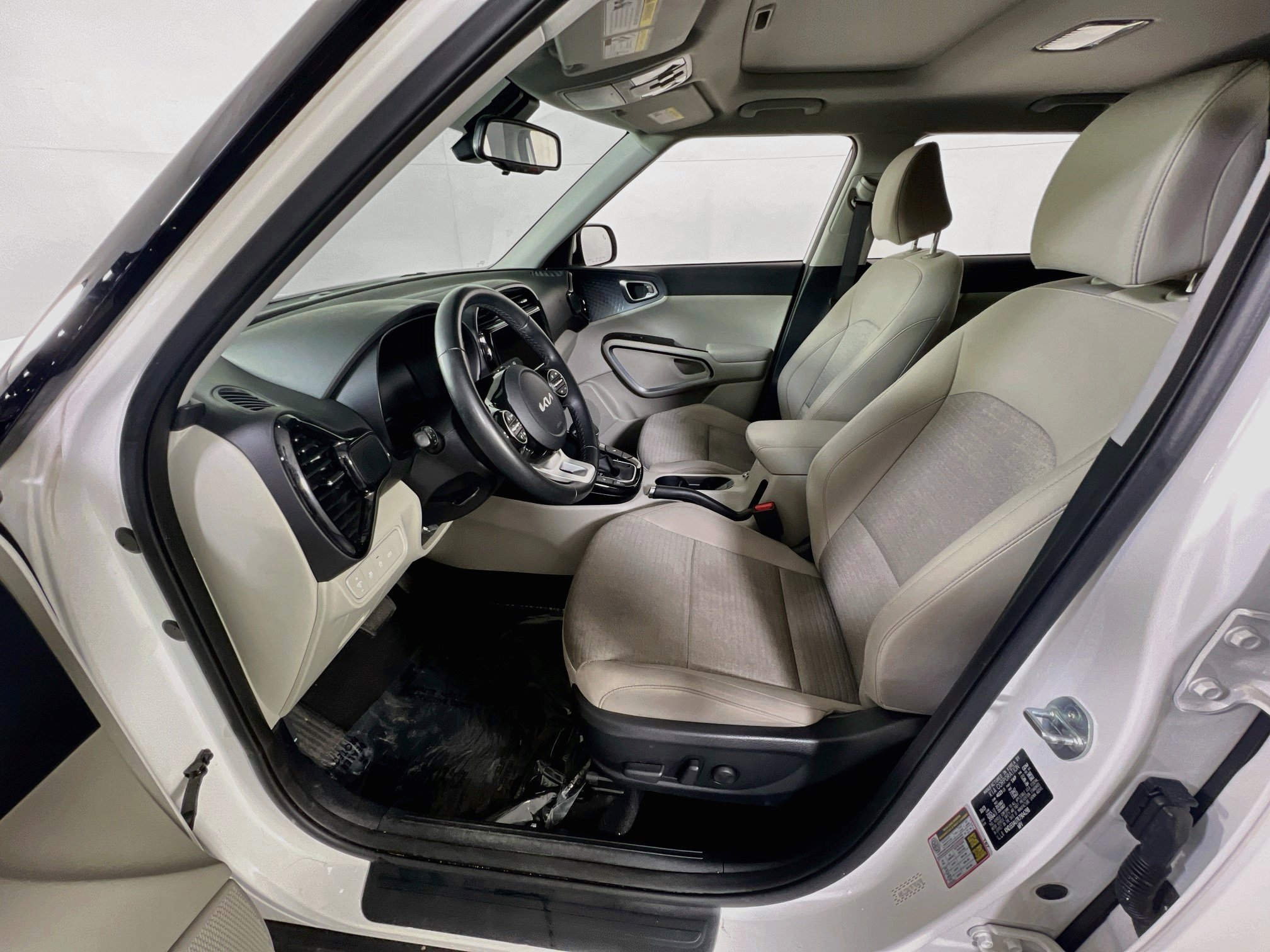 Used 2024 Kia Soul EX FWD image 21