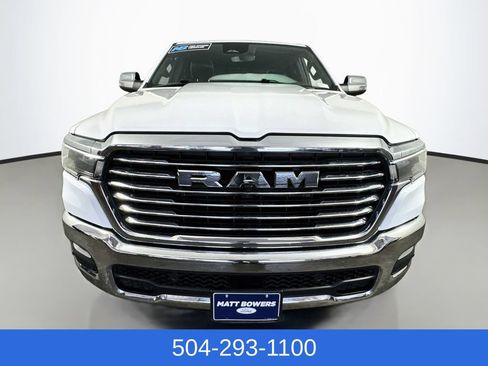 Used 2025 RAM 1500 Laramie AWD/4WD image 3