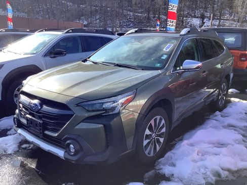 Used 2024 Subaru Outback Touring XT image 9
