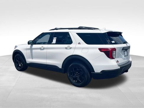 Used 2022 Ford Explorer Timberline AWD/4WD image 6