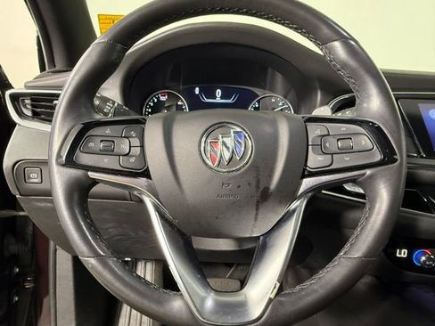 Used 2022 Buick Enclave Avenir FWD image 17