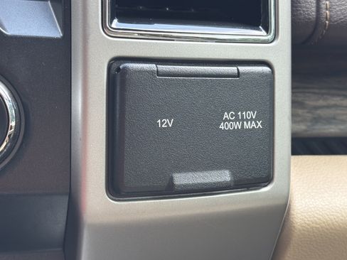 Used 2019 Ford F150 Lariat AWD/4WD image 8