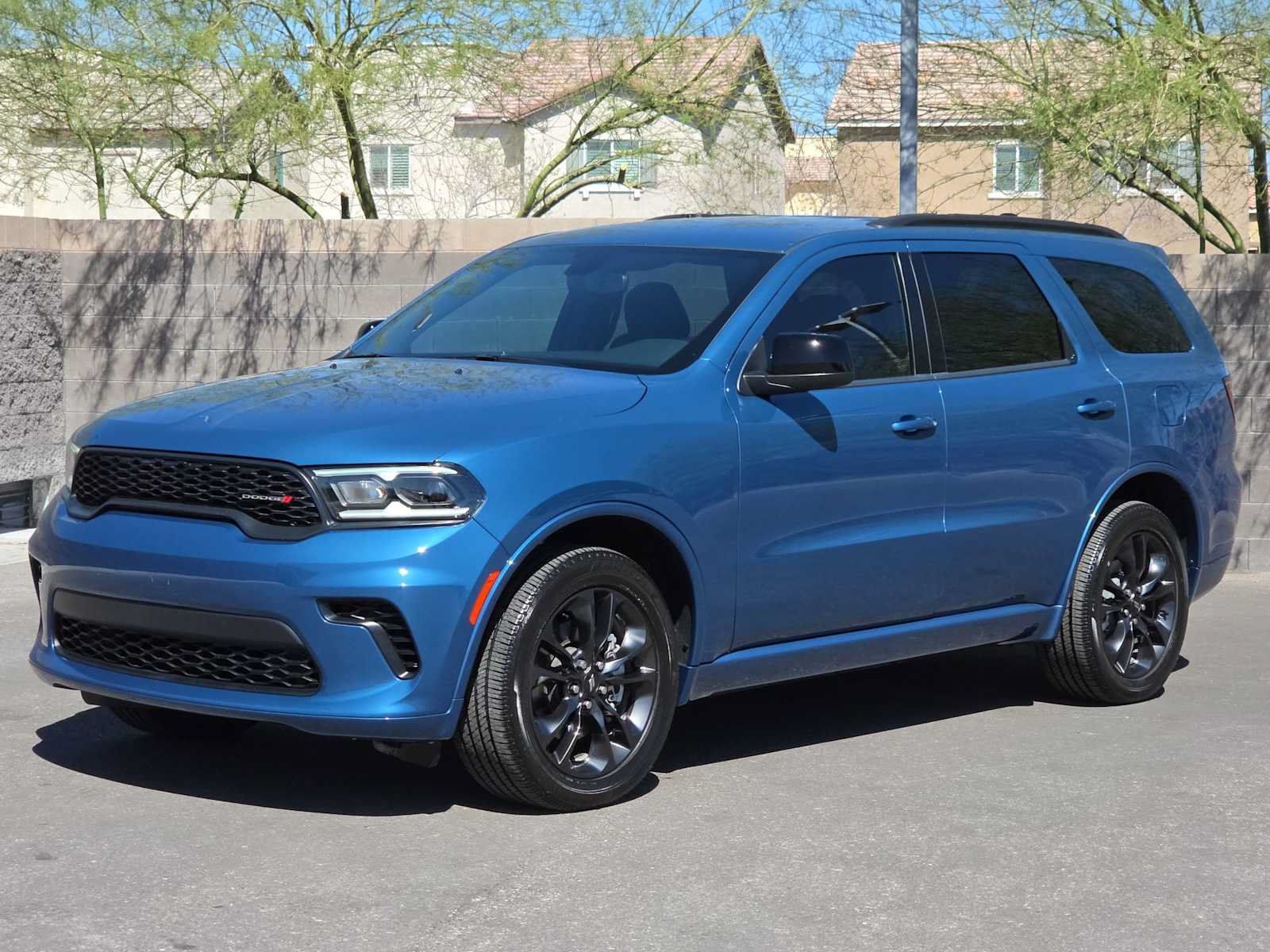 Used 2024 Dodge Durango GT w/ Blacktop Package AWD/4WD image 5