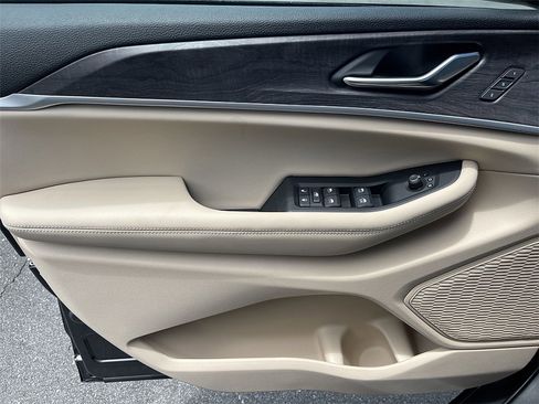 New 2025 Jeep Grand Cherokee Limited w/ Luxury Tech Group II image 20