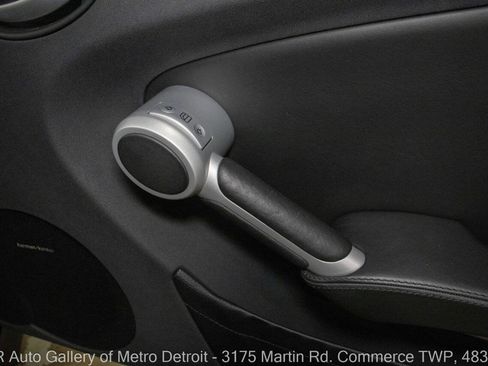 Used 2005 Mercedes-Benz SLK 55 AMG image 35