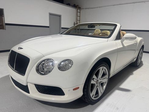 Used 2013 Bentley Continental GT image 16