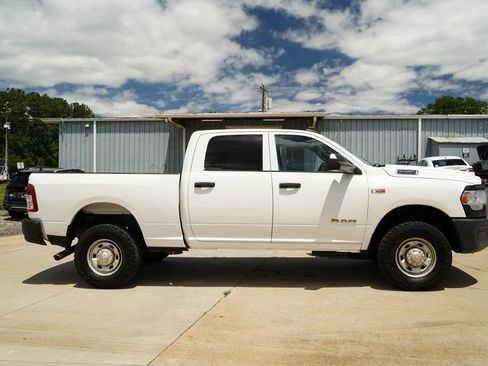 Used 2022 RAM 2500 Tradesman AWD/4WD image 3