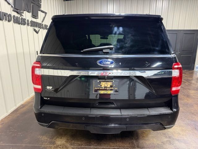 Used 2020 Ford Expedition XLT w/ Equipment Group 202A AWD/4WD image 9