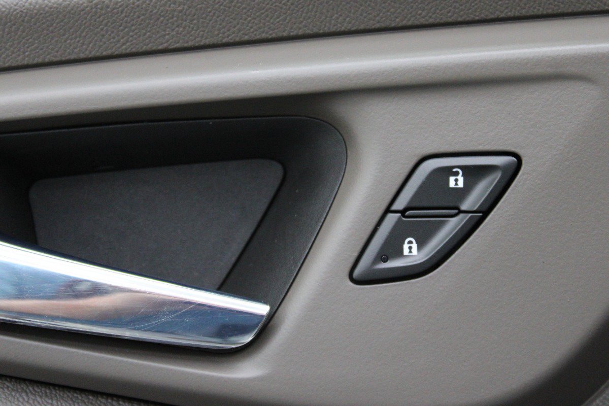 Used 2022 Chevrolet Malibu LS FWD image 14