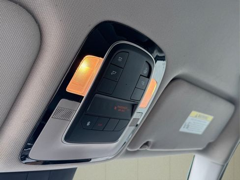 Used 2022 Hyundai Santa Fe SEL FWD image 24