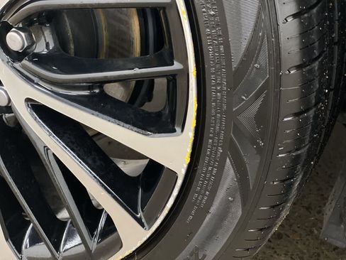 Used 2018 Toyota Camry SE image 29