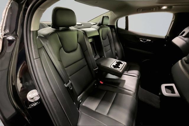 Certified 2023 Volvo S60 B5 Core w/ Climate Package FWD image 29