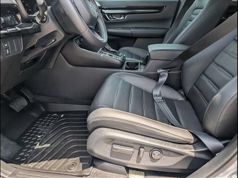 Used 2025 Honda CR-V EX-L image 9