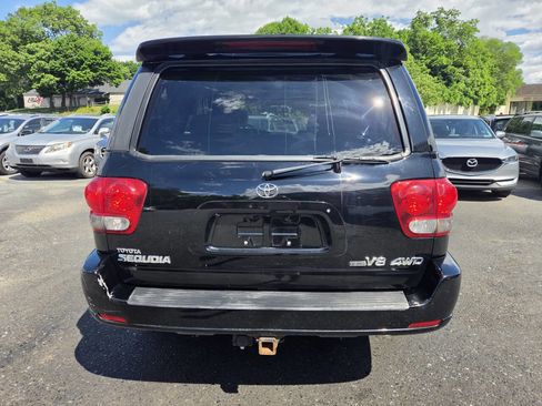 Used 2007 Toyota Sequoia Limited AWD/4WD image 6