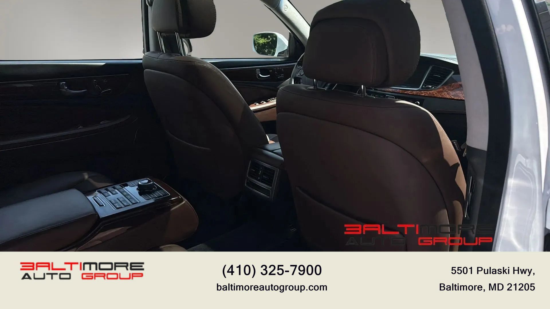 Used 2014 Hyundai Equus Signature RWD image 24