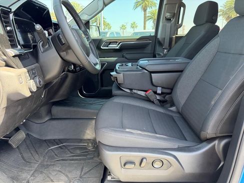 New 2026 Chevrolet Silverado 1500 LT w/ All Star Edition Plus AWD/4WD image 5