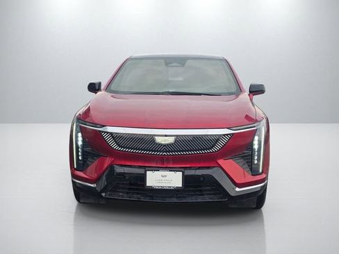 New 2026 Cadillac Optiq Luxury 1 RWD image 2