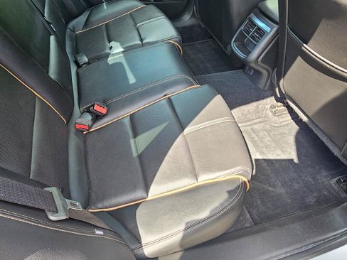 Used 2014 Chevrolet Impala LTZ FWD image 19