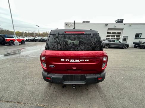 Used 2025 Ford Bronco Sport Badlands AWD/4WD image 6