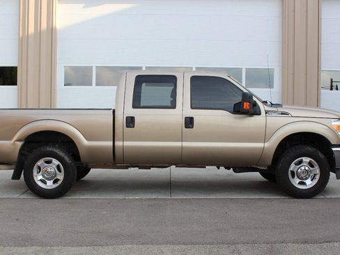 Used 2013 Ford F250 XLT w/ XLT Value Pkg AWD/4WD image 5