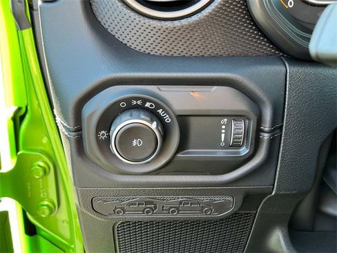 New 2025 Jeep Wrangler Rubicon w/ Safety Group image 20