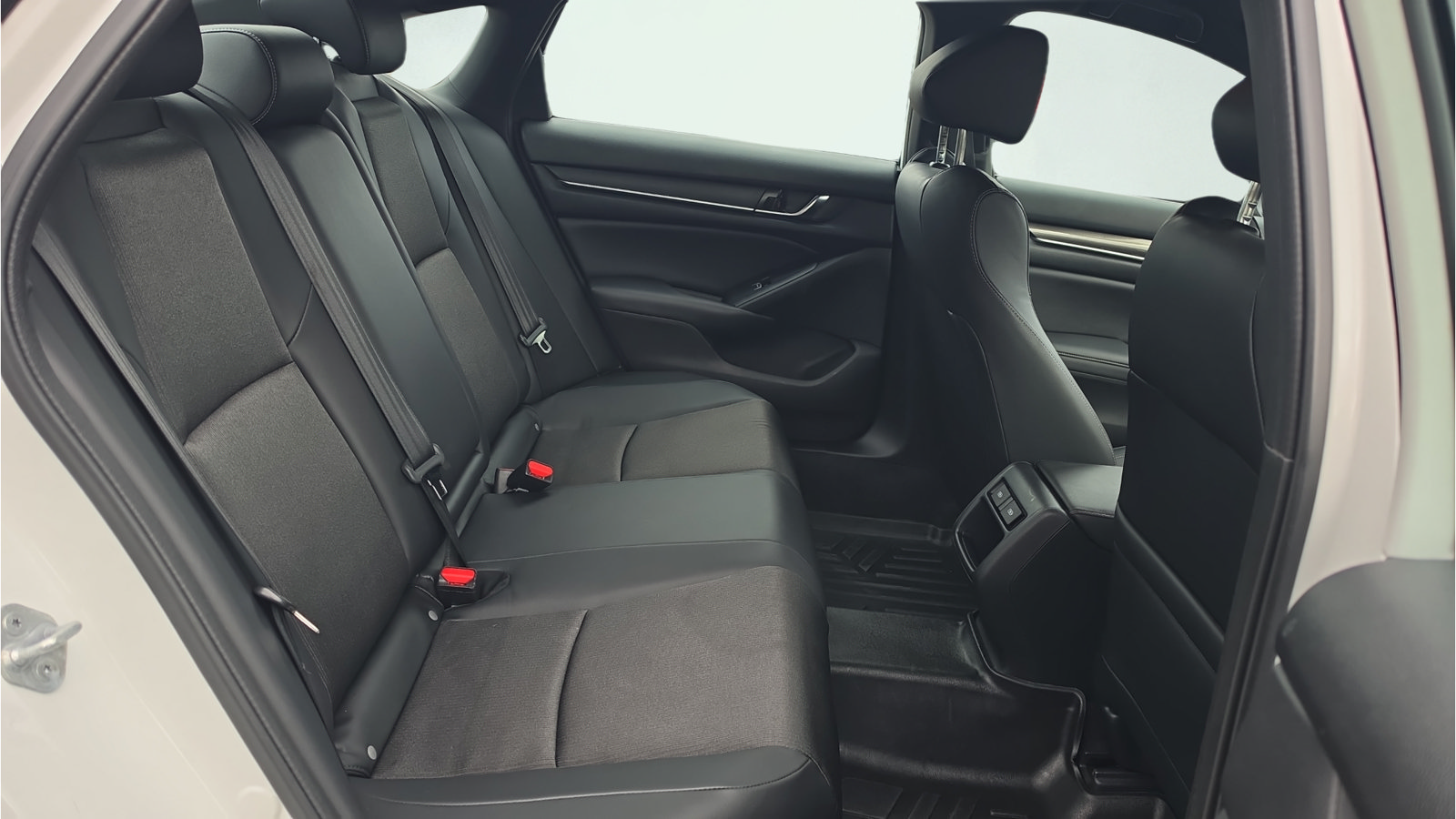 Used 2022 Honda Accord Sport image 22