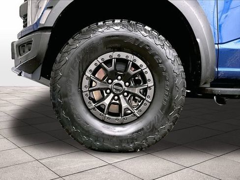Used 2022 Ford F150 Raptor w/ Raptor 37 Performance Package AWD/4WD image 8