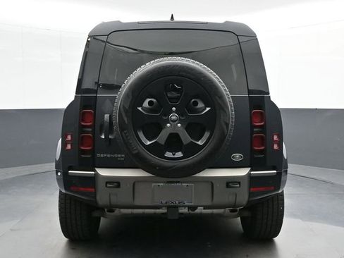Used 2023 Land Rover Defender 110 X-Dynamic SE AWD/4WD image 7