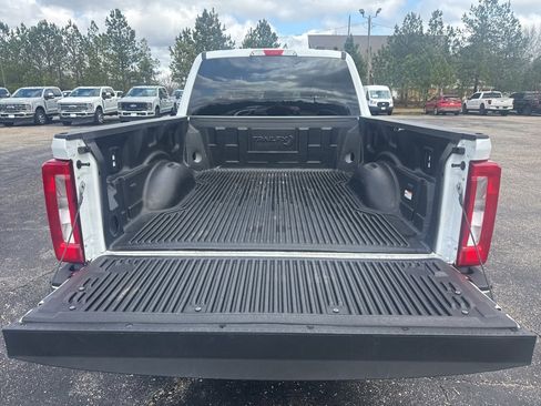 Used 2025 Ford F250 XLT image 14