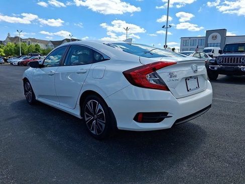 Used 2017 Honda Civic EX-L image 4