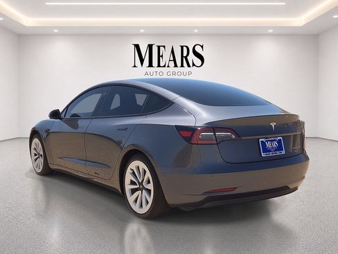 Used 2021 Tesla Model 3 Long Range AWD/4WD image 3