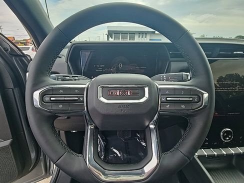 New 2026 GMC Terrain Elevation image 17