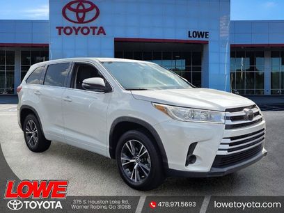 Used 2018 Toyota Highlander LE