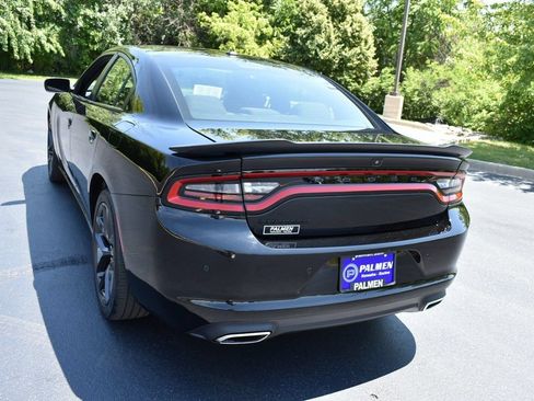 Used 2021 Dodge Charger SXT w/ Blacktop Package RWD image 6