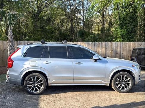 Used 2019 Volvo XC90 T5 Momentum w/ Advanced Package FWD image 14