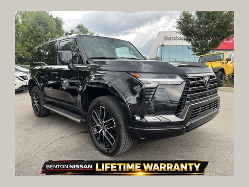 Used 2024 Lexus GX 550 w/ Accessory Package (2T) AWD/4WD image 1