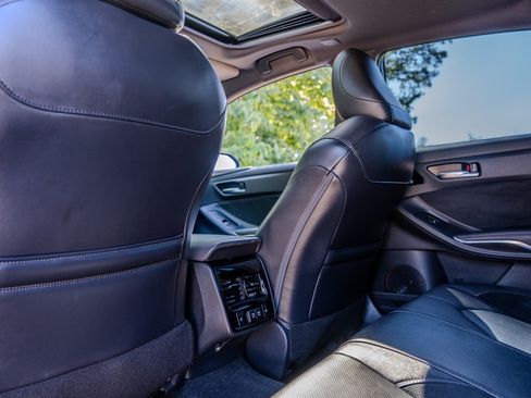 Used 2019 Toyota Avalon Touring w/ All Weather Liner Package FWD image 30