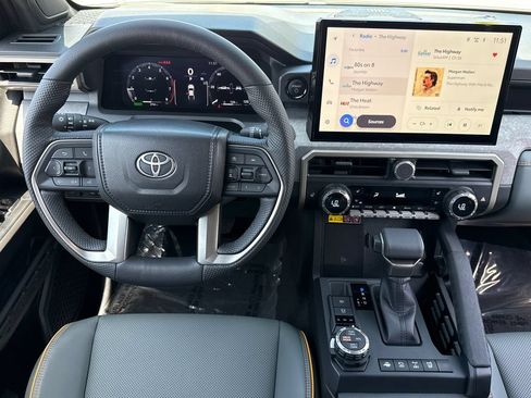 Used 2026 Toyota Tacoma 4x4 Double Cab Hybrid image 19