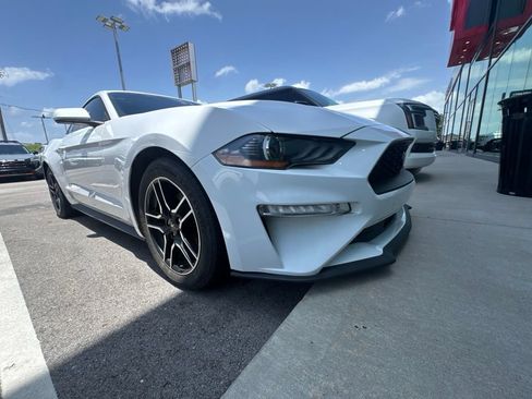 Used 2021 Ford Mustang Premium RWD image 6