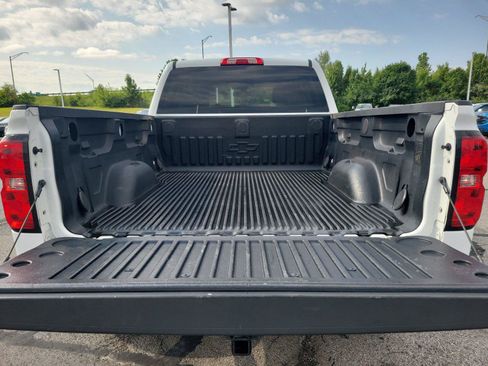 Used 2017 Chevrolet Silverado 1500 LT w/ All Star Edition AWD/4WD image 8