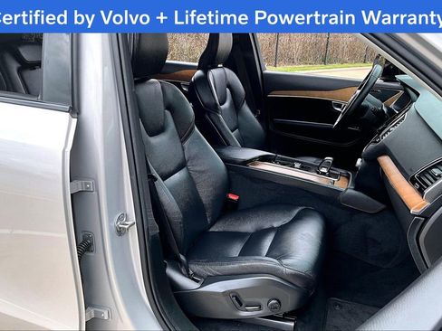 Used 2024 Volvo XC90 B5 Plus image 10