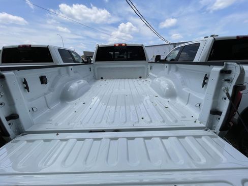 New 2025 RAM 3500 Tradesman image 39