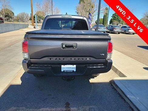 Used 2020 Toyota Tacoma TRD Sport image 6